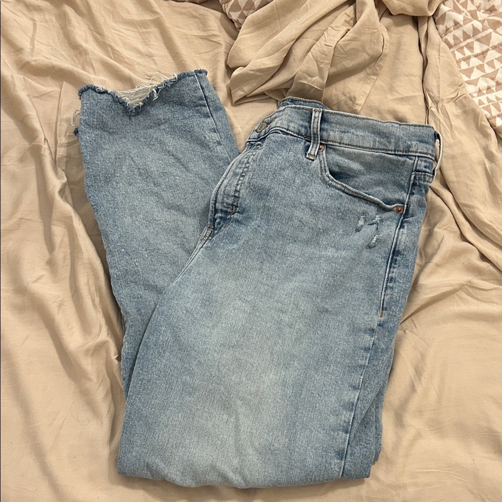 Old Navy Light Blue Ankle Jeans